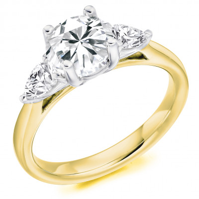 Round Brilliant Trilogy Set with Plain Shoulders  Trilogy Ring Metal Image