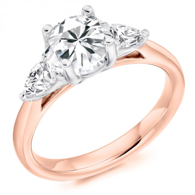 Round Brilliant Trilogy Set with Plain Shoulders  Trilogy Ring Metal Image