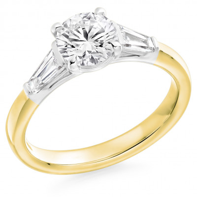 Round Brilliant Trilogy Set with Plain Shoulders  Trilogy Ring Metal Image