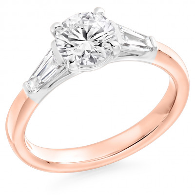 Round Brilliant Trilogy Set with Plain Shoulders  Trilogy Ring Metal Image