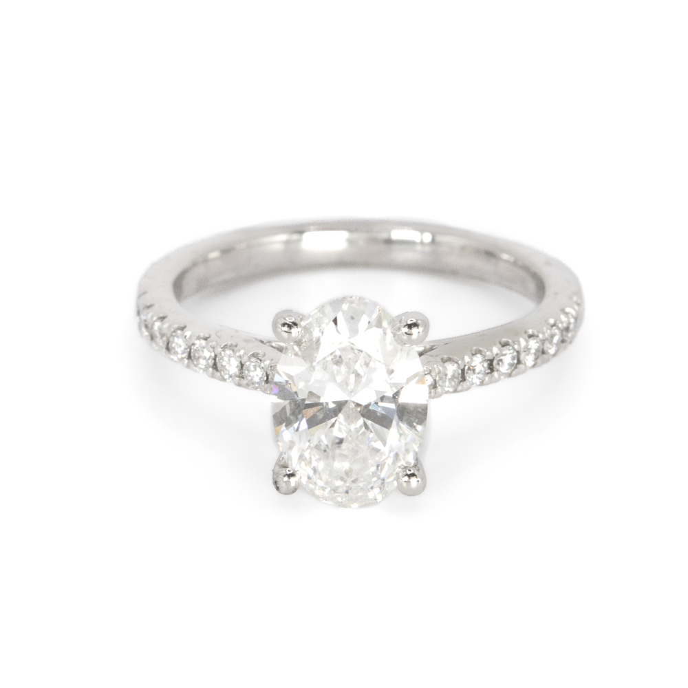 1.30ct Lab Grown Oval Brilliant Cut Diamond with Natural Diamond Set Shoulders Ring in Platinum Image