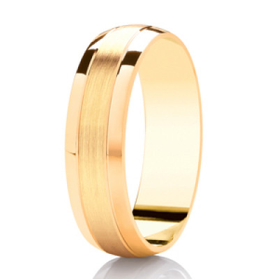Image of Yellow Gold Diamond Cut Traditional Court