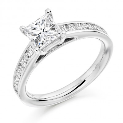 Princess Cut Solitaire with Diamond Set Shoulders Engagement Ring Metal Image