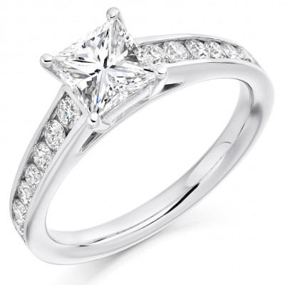Princess Cut Solitaire with Diamond Set Shoulders Engagement Ring Metal Image