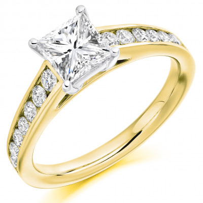 Princess Cut Solitaire with Diamond Set Shoulders Engagement Ring Metal Image