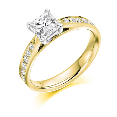 Princess Cut Solitaire with Diamond Set Shoulders Engagement Ring Metal Image