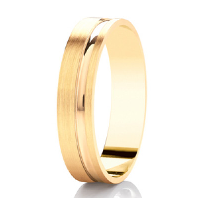 Image of Yellow Gold Diamond Cut Flat Court