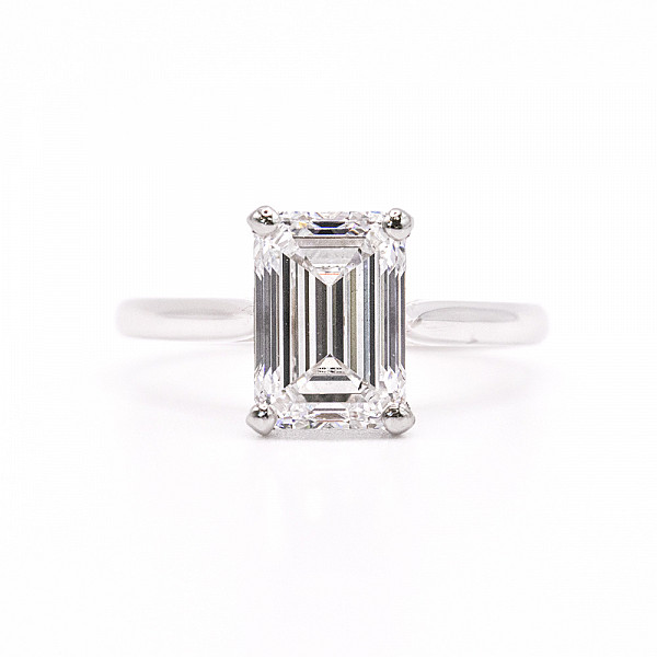 Image of 3.17ct Lab Grown Emerald Cut Diamond with Plain Shoulders Ring in Platinum