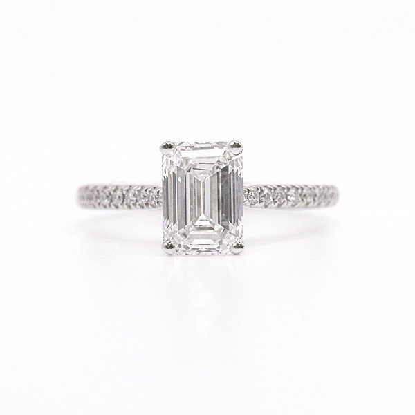 Image of 2.00ct Lab Grown Platinum Emerald Cut Diamond with Diamond Shoulders Ring