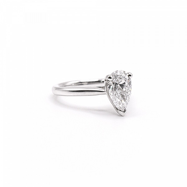 Image of 1.81ct Lab Grown Pear Brilliant Cut Diamond with Plain Shoulders Ring in Platinum