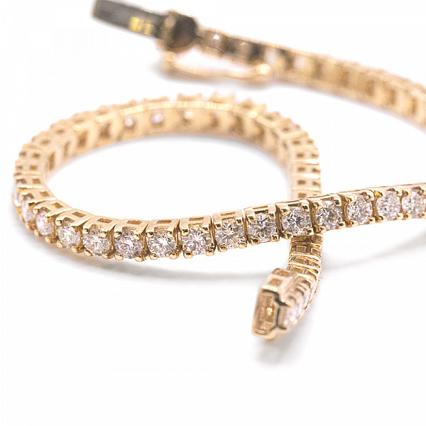 Image of 5.58ct Natural Diamond Tennis Bracelet in Yellow Gold