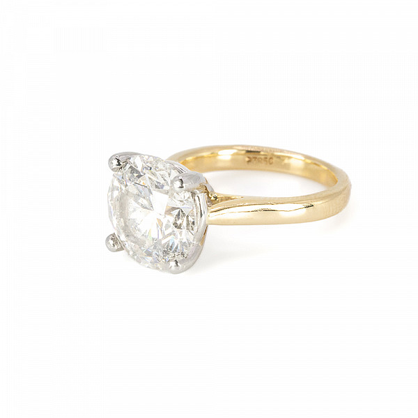 Image of 5.13ct Natural Round Brilliant Cut Diamond Solitaire Ring in Yellow Gold