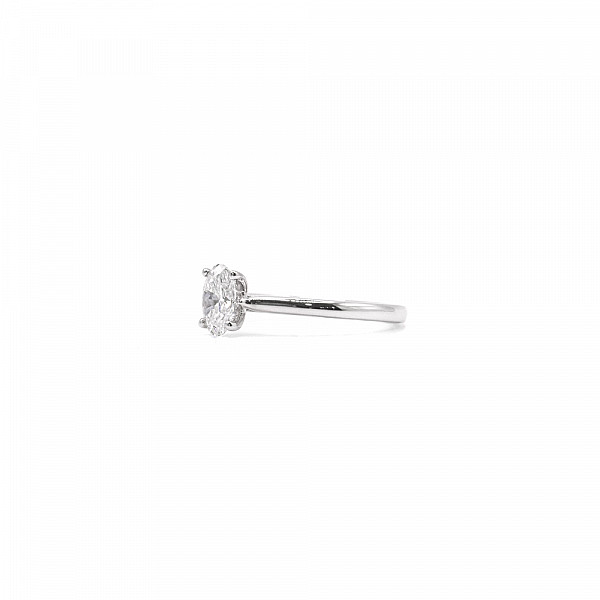 Image of 0.91ct Natural Oval Brilliant Cut Diamond with Plain Shoulders Ring in Platinum