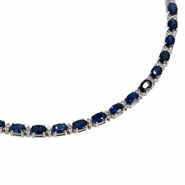 Image of 14.00ct Natural Oval Cut Blue Sapphire and Natural Diamond Fancy Bracelet in White Gold