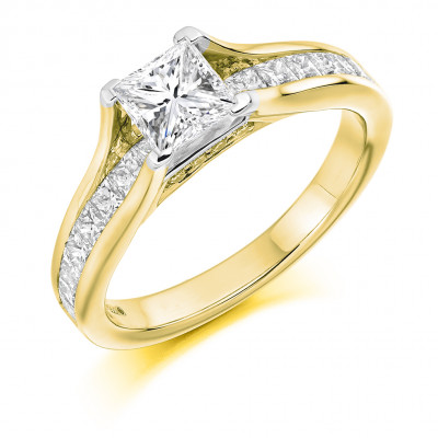 Princess Cut Solitaire with Diamond Set Shoulders Engagement Ring Metal Image
