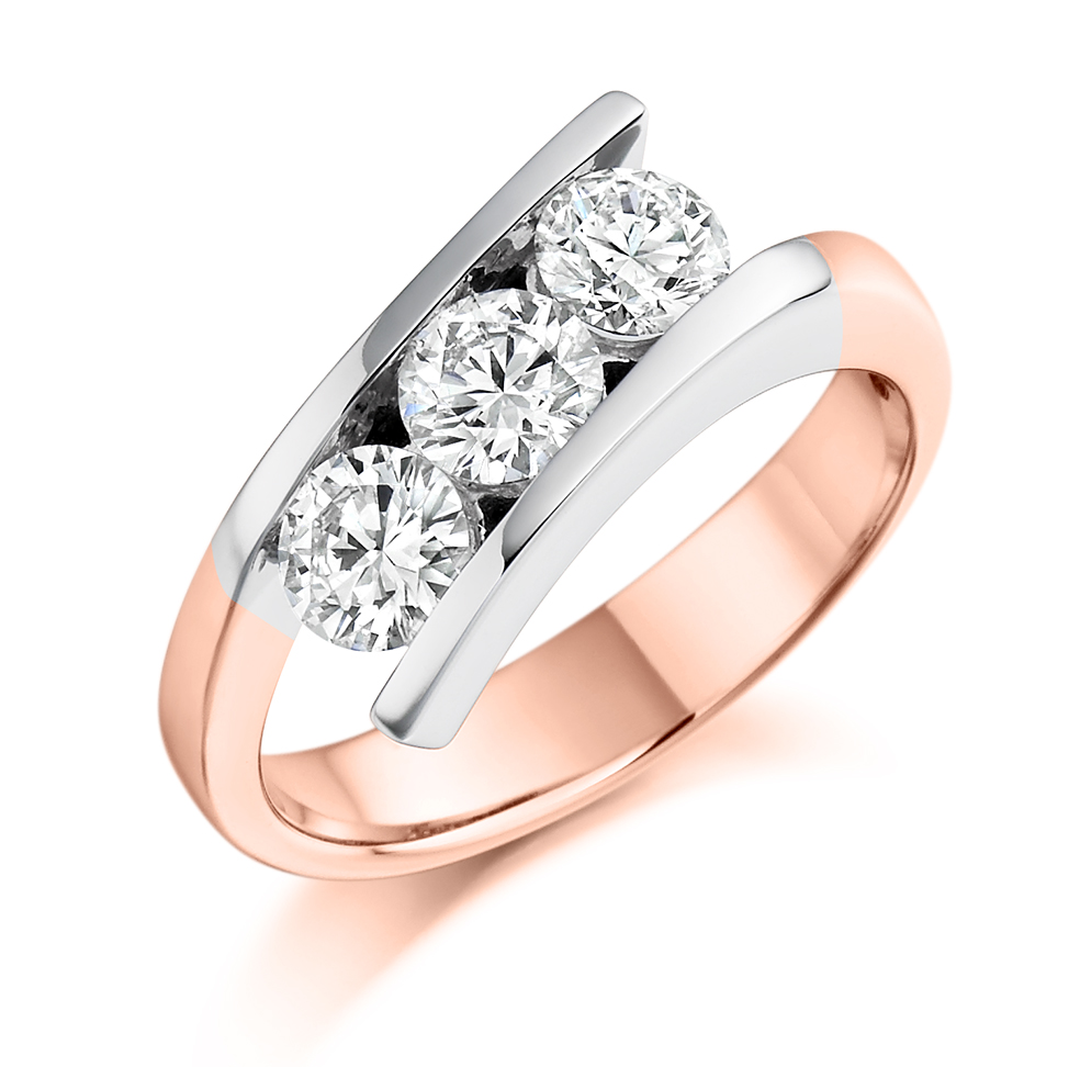 Round Brilliant Trilogy Set with Plain Shoulders Trilogy Ring Image